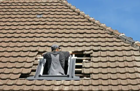 Pose de velux à Rouans